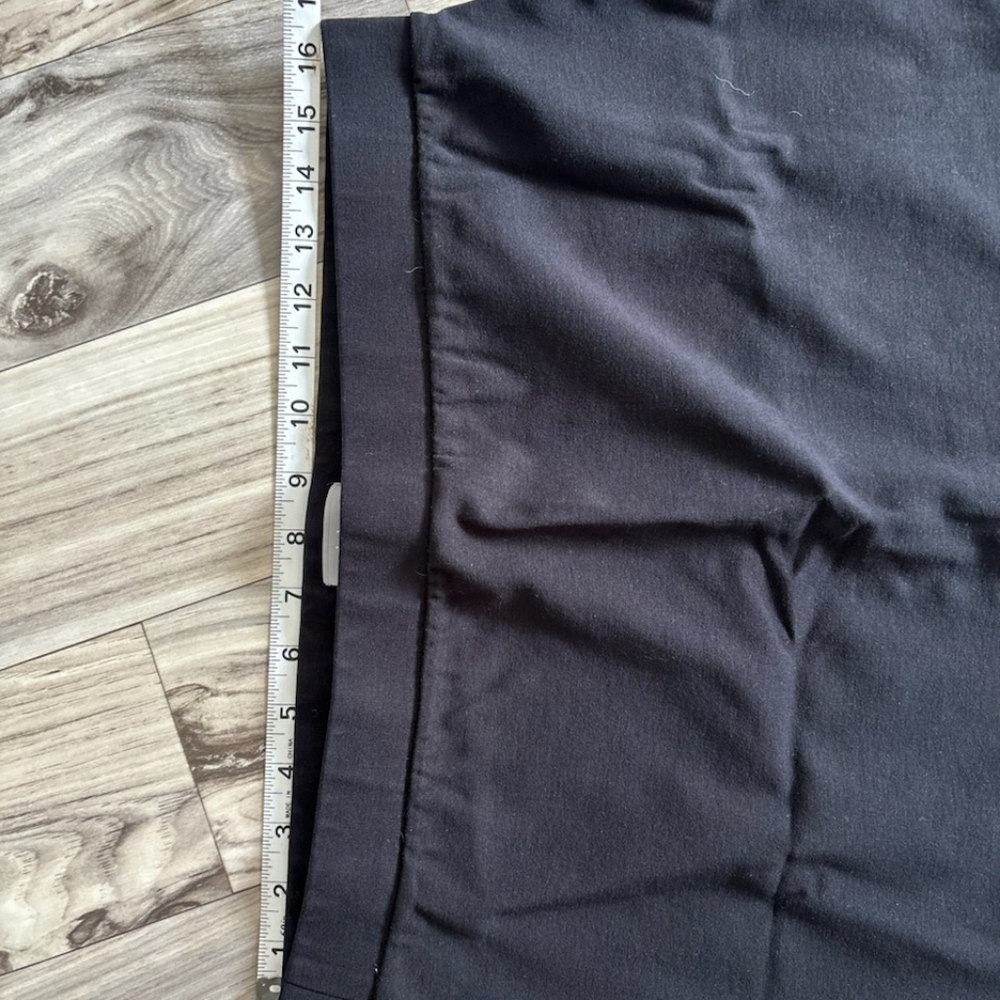 Liz Claiborne Classic Black Pencil Skirt - Picture 4 of 6